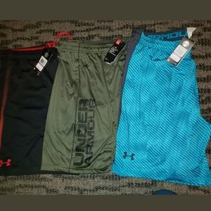 3 Pairs Of Mens Under Armour Shorts NWT.